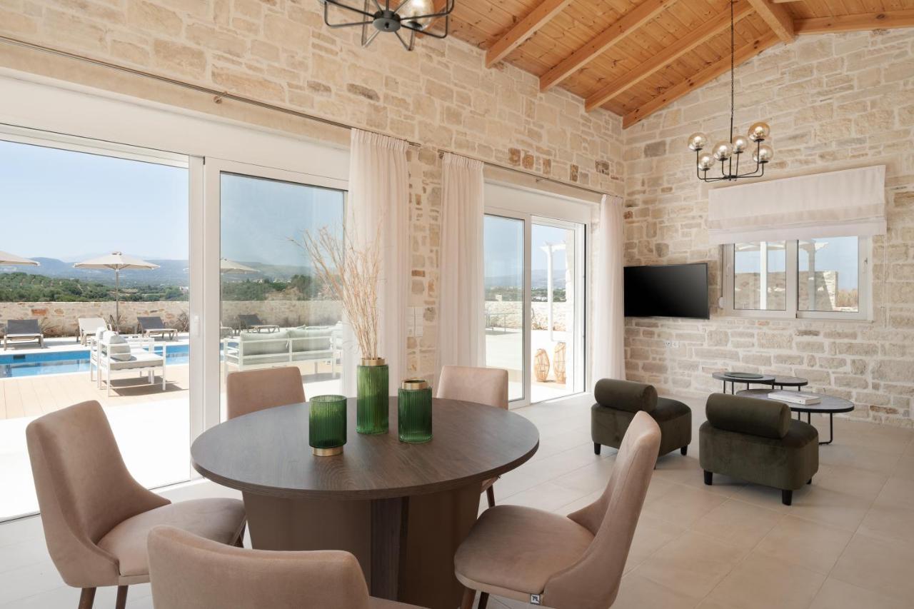 Evaero Villas I, Ii, Iii, IV - An Ever-So Inviting Escape, By Thinkvilla Sfáka Zewnętrze zdjęcie
