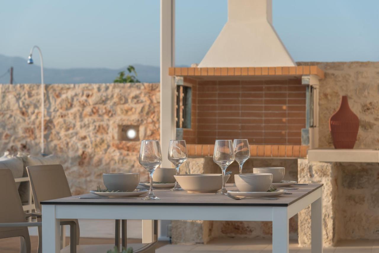 Evaero Villas I, Ii, Iii, IV - An Ever-So Inviting Escape, By Thinkvilla Sfáka Zewnętrze zdjęcie